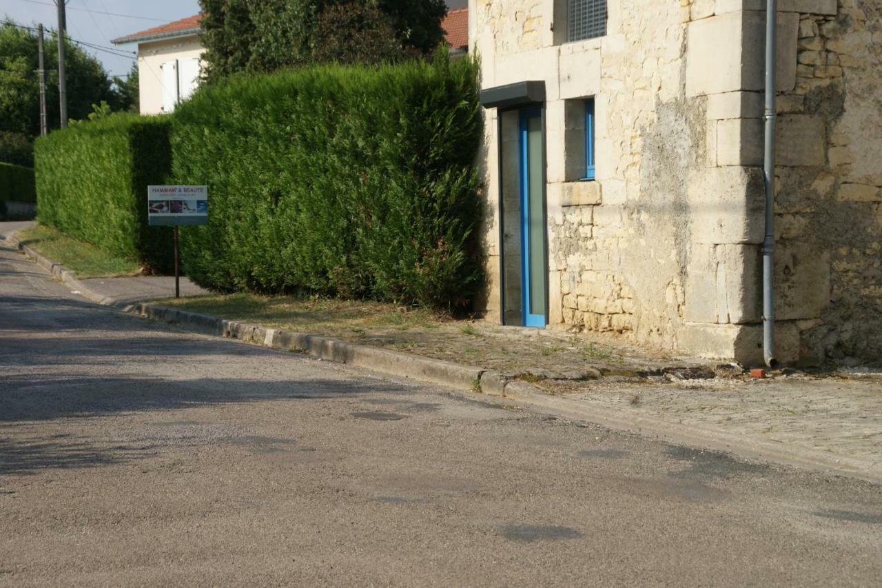 Villa La Goélette Bazincourt-sur-Saulx Exterior foto